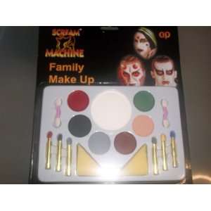 Halloween Family Makeup 09617