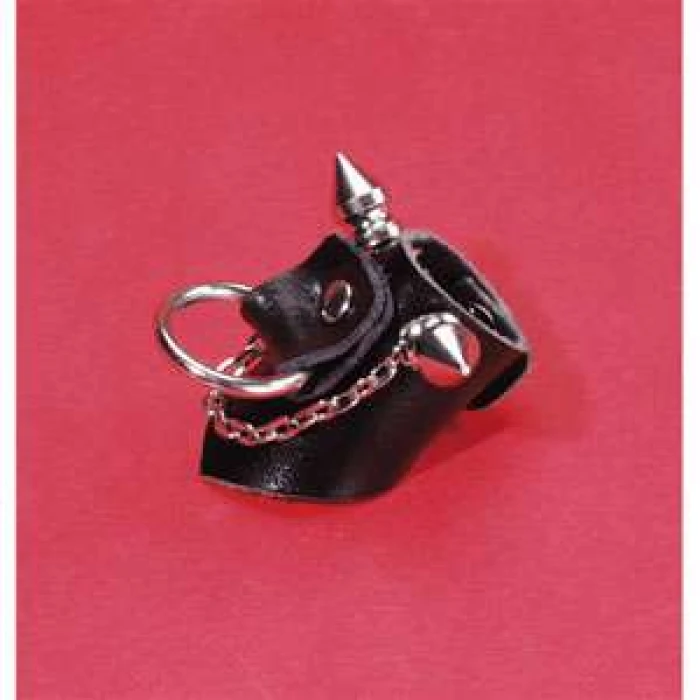 Pin Punk Ring with Chain - Image 1
