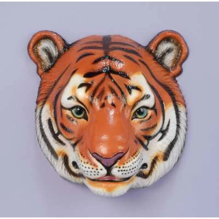 Tiger Mask - Plastic - Image 1