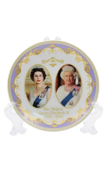 Queen Elizabeth II 4.5" Plate