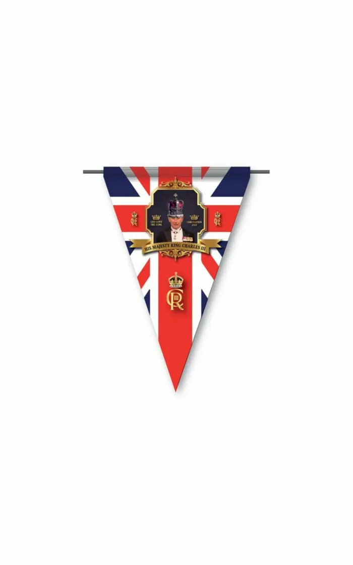 Traditional Triangle Bunting (Small) - 6 Metres - Image 2